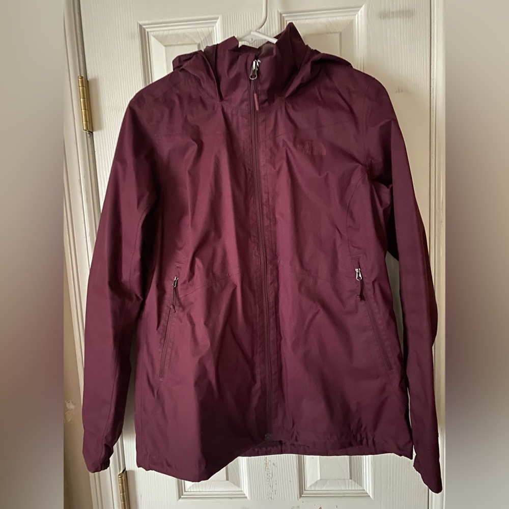North Face Hyvent Waterproof Breathable Hooded Rain Jacket. Women’s Medium